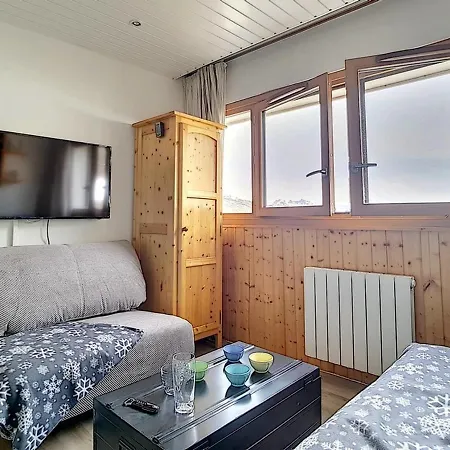 Cosy Au Pied Des Pistes, 2 Pers, Centre, Ski, Animaux Admis - Fr-1-344-1010 *